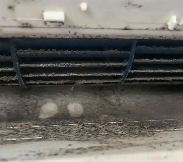 永昌空调吹的风有股烧焦味是怎么回事